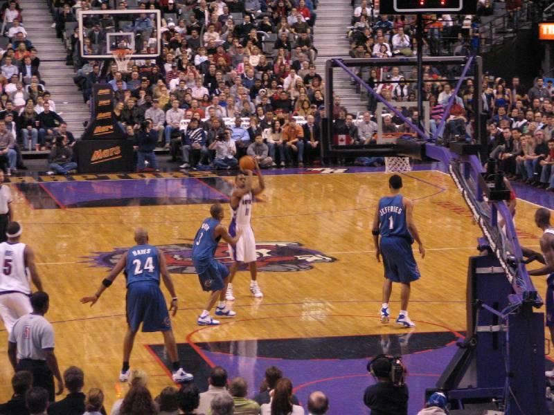 Raptors - 02.04.2005 351.jpg